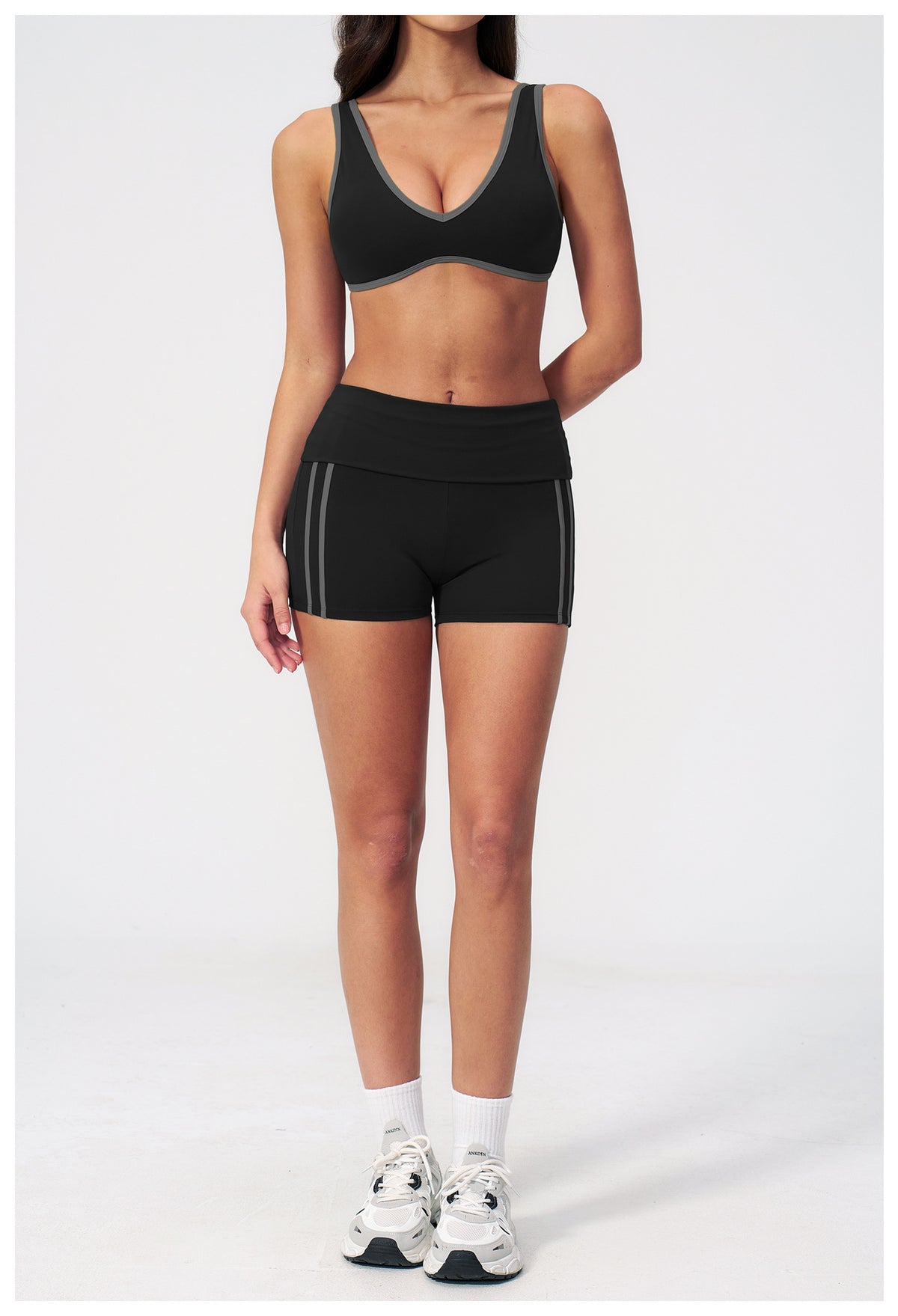 2 PCS Yoga Set Women Contrast Color V Neck Backless Sports Bra and Fold Over Waist Biker Shorts