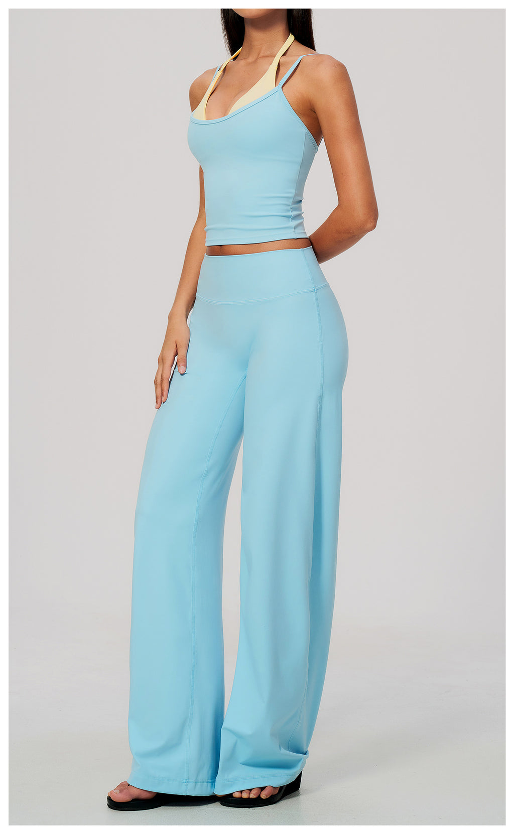 2 Piece Colorblock Double Strap Halter Yoga Vest and High Waisted Loose Fit Wide Leg Yoga Pants Set