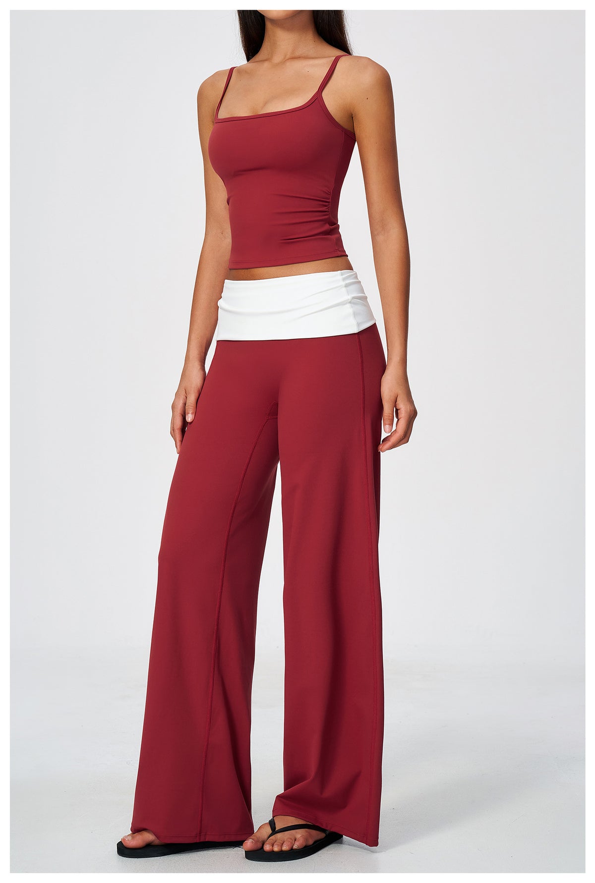 2 Piece Set Square Neck Adjustable Strap Ruched Slim Fit Workout Yoga Vest and ColorBlock High Waisted Wide Leg Yoga Athletic Pants