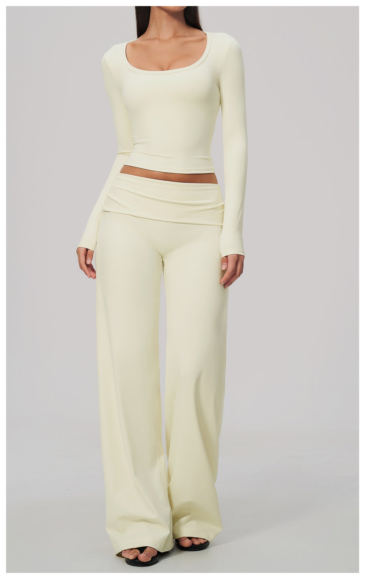 2 Piece Activewear Set U Neck Long Sleeve Crop Yoga Top with Removable Padded and High Waist Wide Leg Yoga Pants