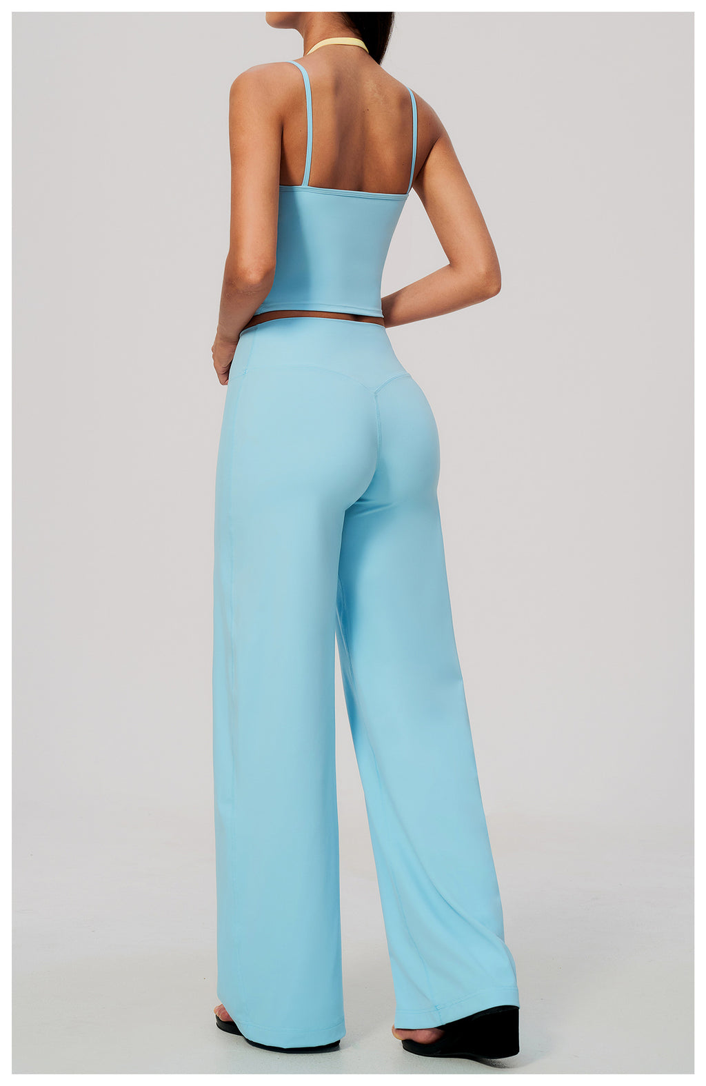 2 Piece Colorblock Double Strap Halter Yoga Vest and High Waisted Loose Fit Wide Leg Yoga Pants Set