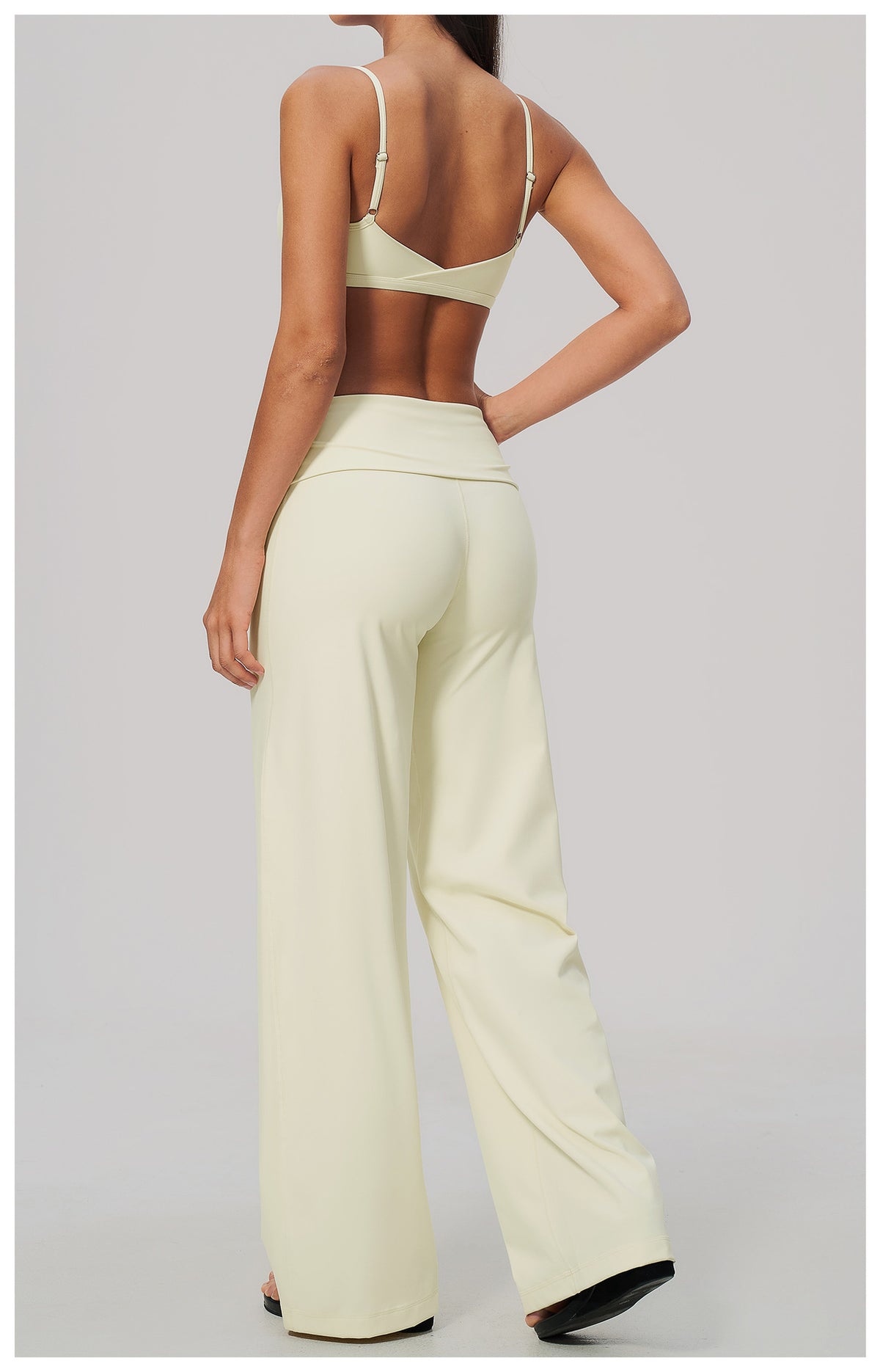 2 Piece Activewear Set V Neck Twist Back Adjustable Spaghetti Straps Sports Bra and High Waist Wide Leg Yoga Pants