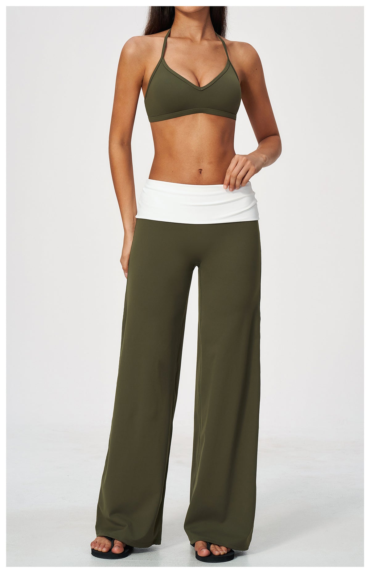 2 Piece Set Deep V-Neck Halter Thin Strap Backless Sports Bra and ColorBlock High Waisted Wide Leg Yoga Athletic Pants