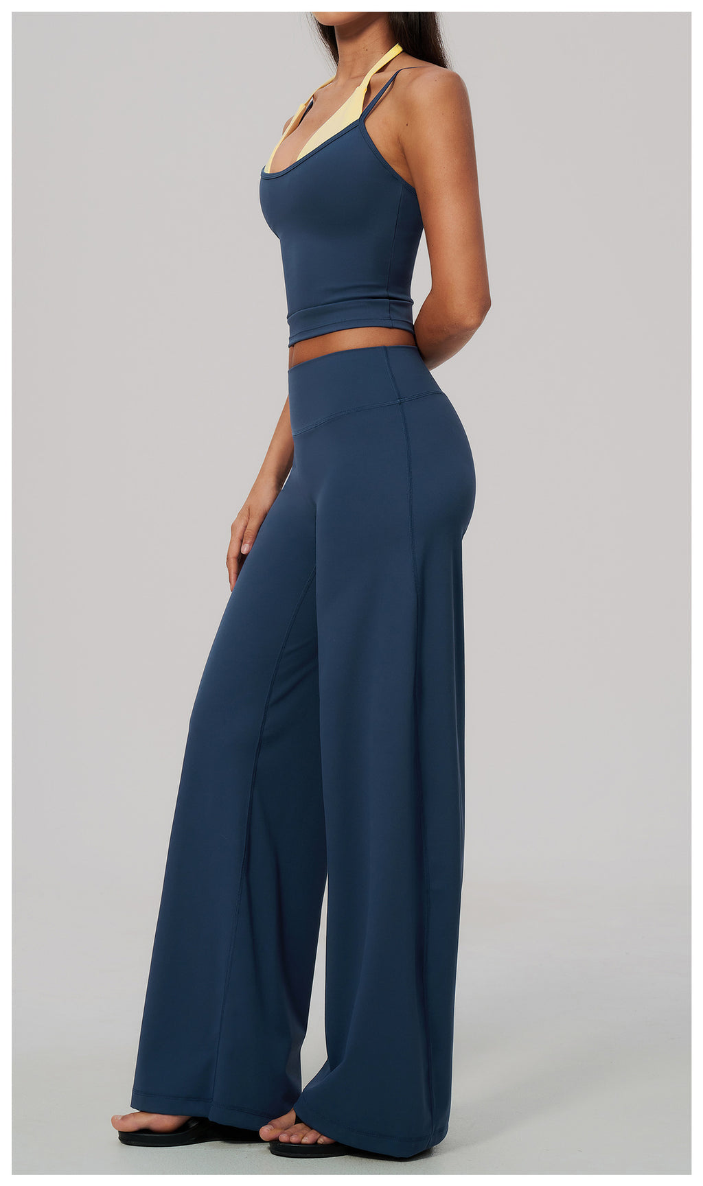 2 Piece Colorblock Double Strap Halter Yoga Vest and High Waisted Loose Fit Wide Leg Yoga Pants Set