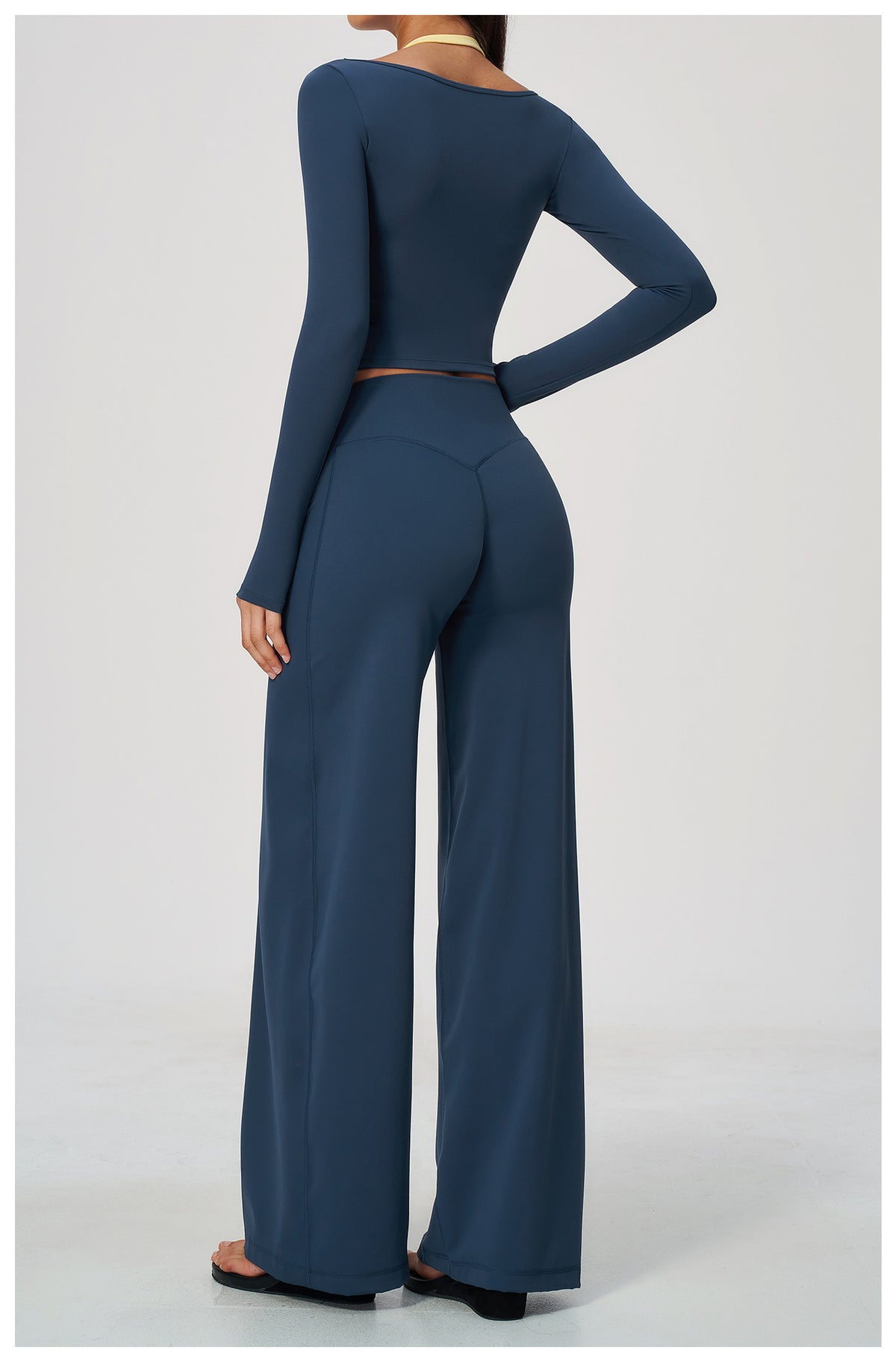2 Piece Colorblock Double Strap Halter Long Sleeve Cropped Fitness Yoga Top and High Waisted Loose Fit Wide Leg Yoga Pants Set