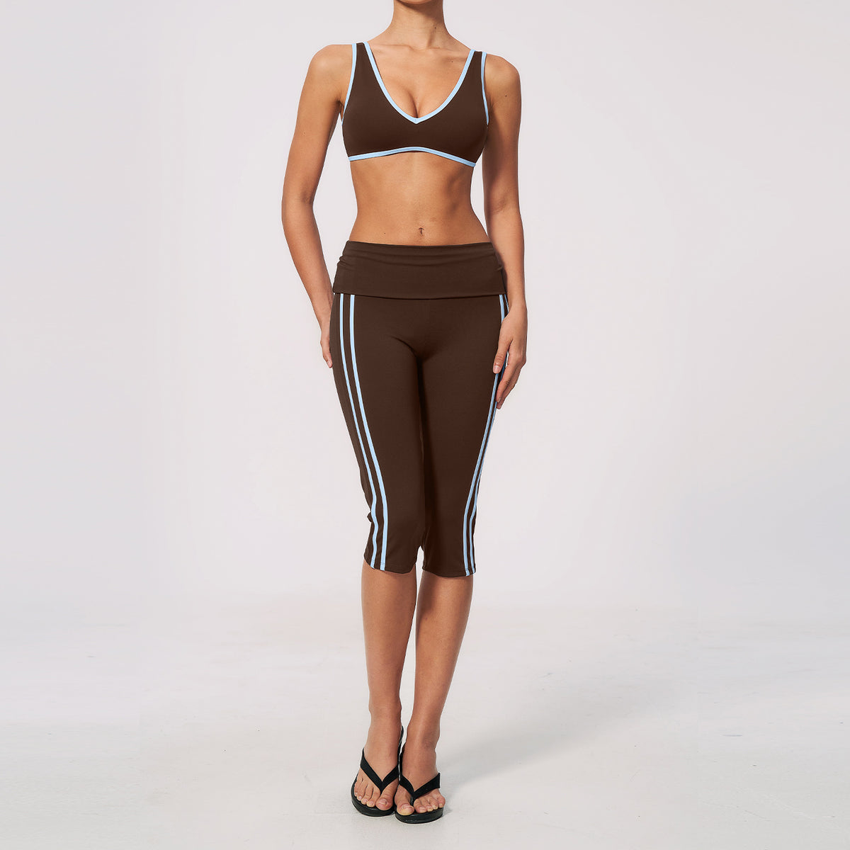 2 PCS Workout Set Women Contrast Color V Neck U Back Sports Bra and Fold Over Waist Capri Yoga Leggings