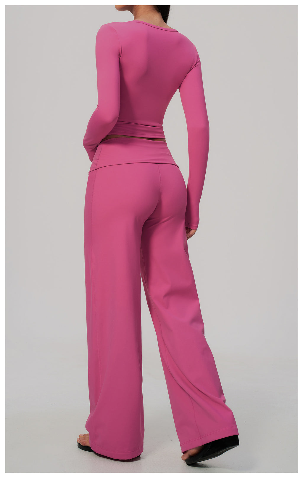 2 Piece Activewear Set U Neck Long Sleeve Crop Yoga Top with Removable Padded and High Waist Wide Leg Yoga Pants