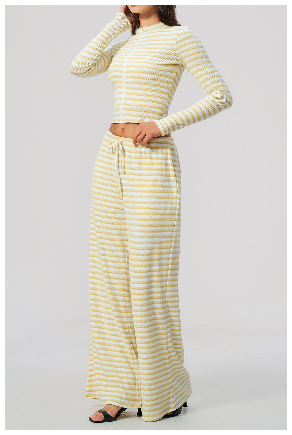2 Piece Workout Loungewear Set Women Ribbed Striped Stand Collar Long Sleeve Cropped Zip up Jacket and Elastic Drawstring Waist Wide Leg Pants with Pocket
