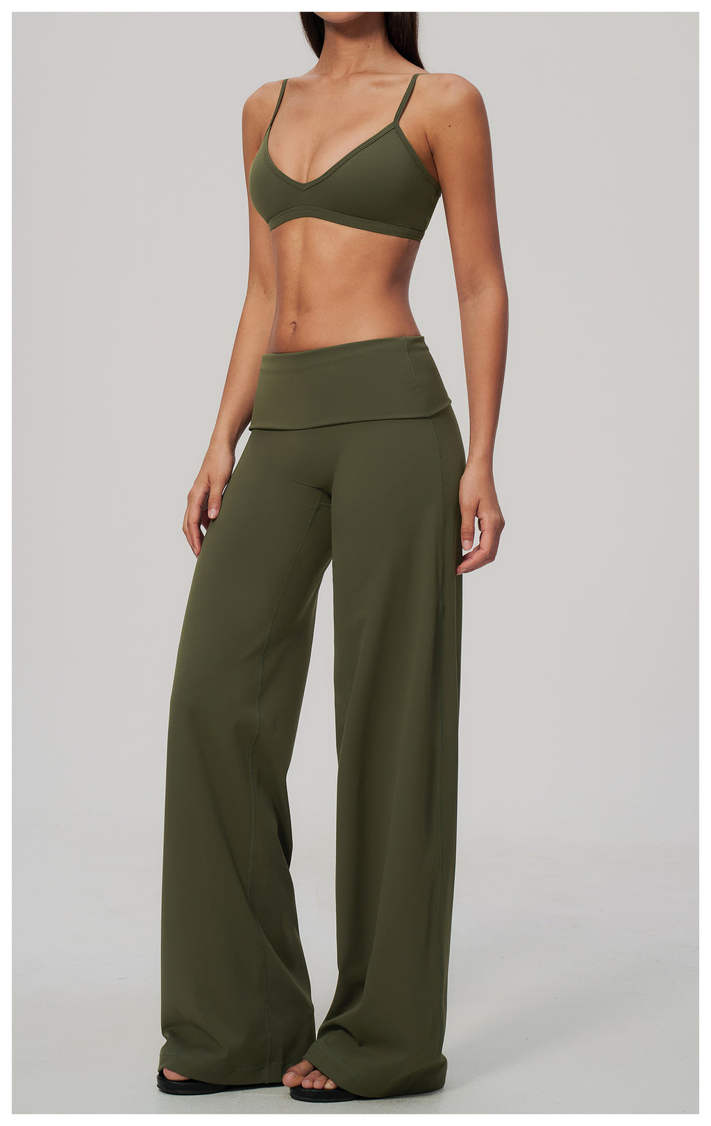 2 Piece Activewear Set V Neck Twist Back Adjustable Spaghetti Straps Sports Bra and High Waist Wide Leg Yoga Pants