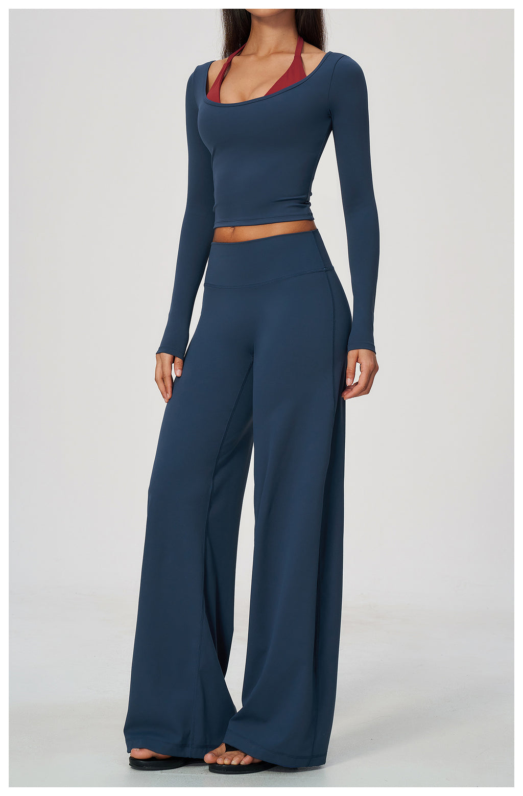 2 Piece Colorblock Double Strap Halter Long Sleeve Cropped Fitness Yoga Top and High Waisted Loose Fit Wide Leg Yoga Pants Set