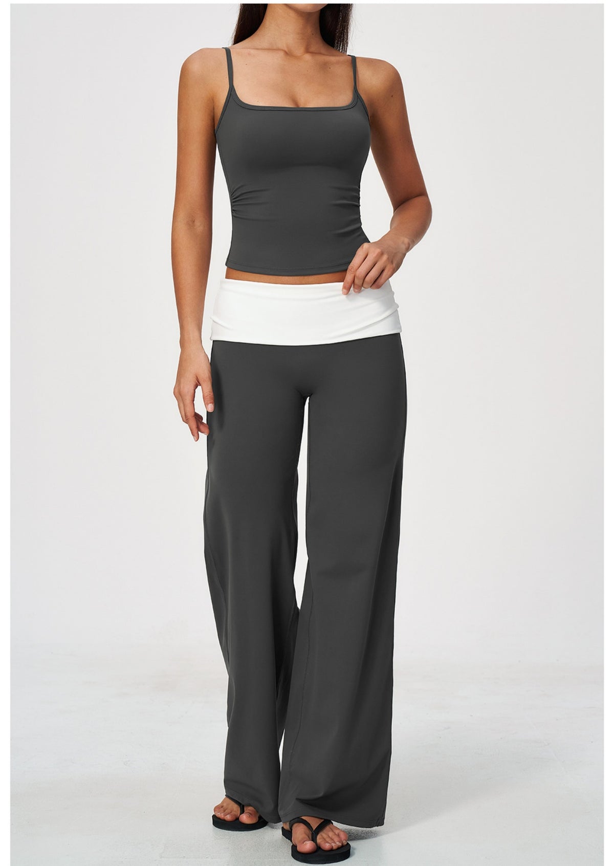 2 Piece Set Square Neck Adjustable Strap Ruched Slim Fit Workout Yoga Vest and ColorBlock High Waisted Wide Leg Yoga Athletic Pants