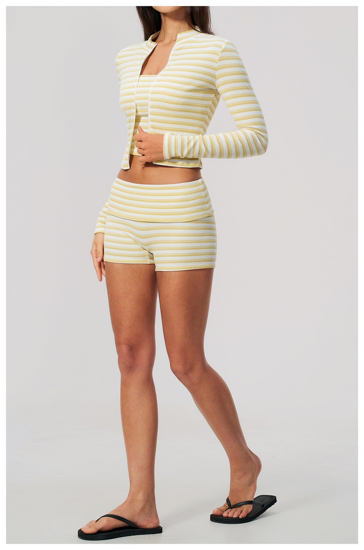 3 Piece Striped Yoga Set Long Sleeve Zip up Jacket Strapless Soft Tube Top Fold Over High Waist Yoga Biker Shorts Workout Outfit Gym Running Sports Activewear Set