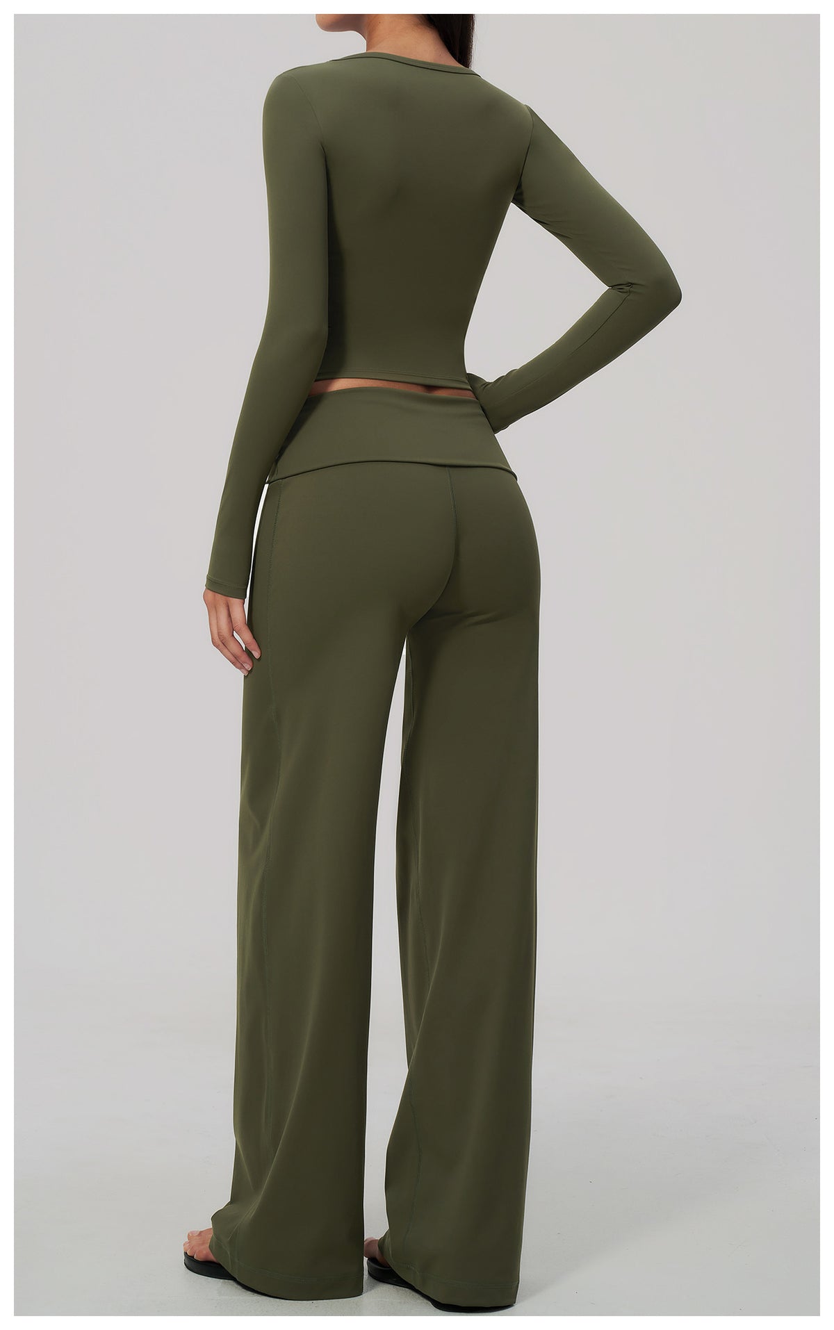 2 Piece Activewear Set U Neck Long Sleeve Crop Yoga Top with Removable Padded and High Waist Wide Leg Yoga Pants