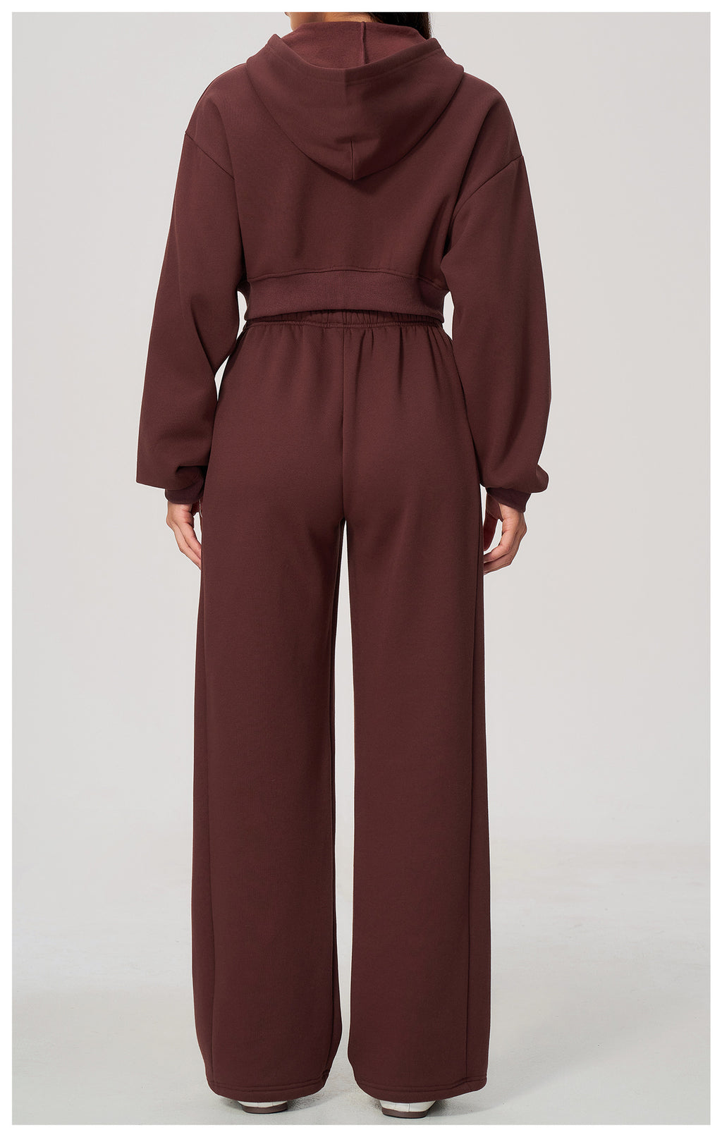 Women 2 Piece Fall Winter Tracksuits Fleece Lined Cropped Zip Up Hoodie and Drawstring Waist Wide Leg Sweatpants with Side Pockets