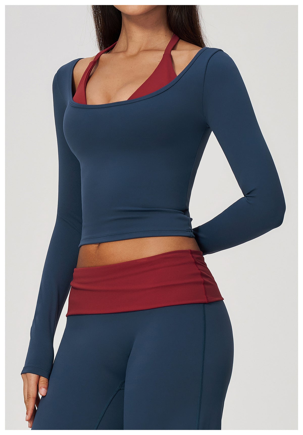 Women Colorblock Double Strap Halter Long Sleeve Cropped Fitness Yoga Top with Chest Pads