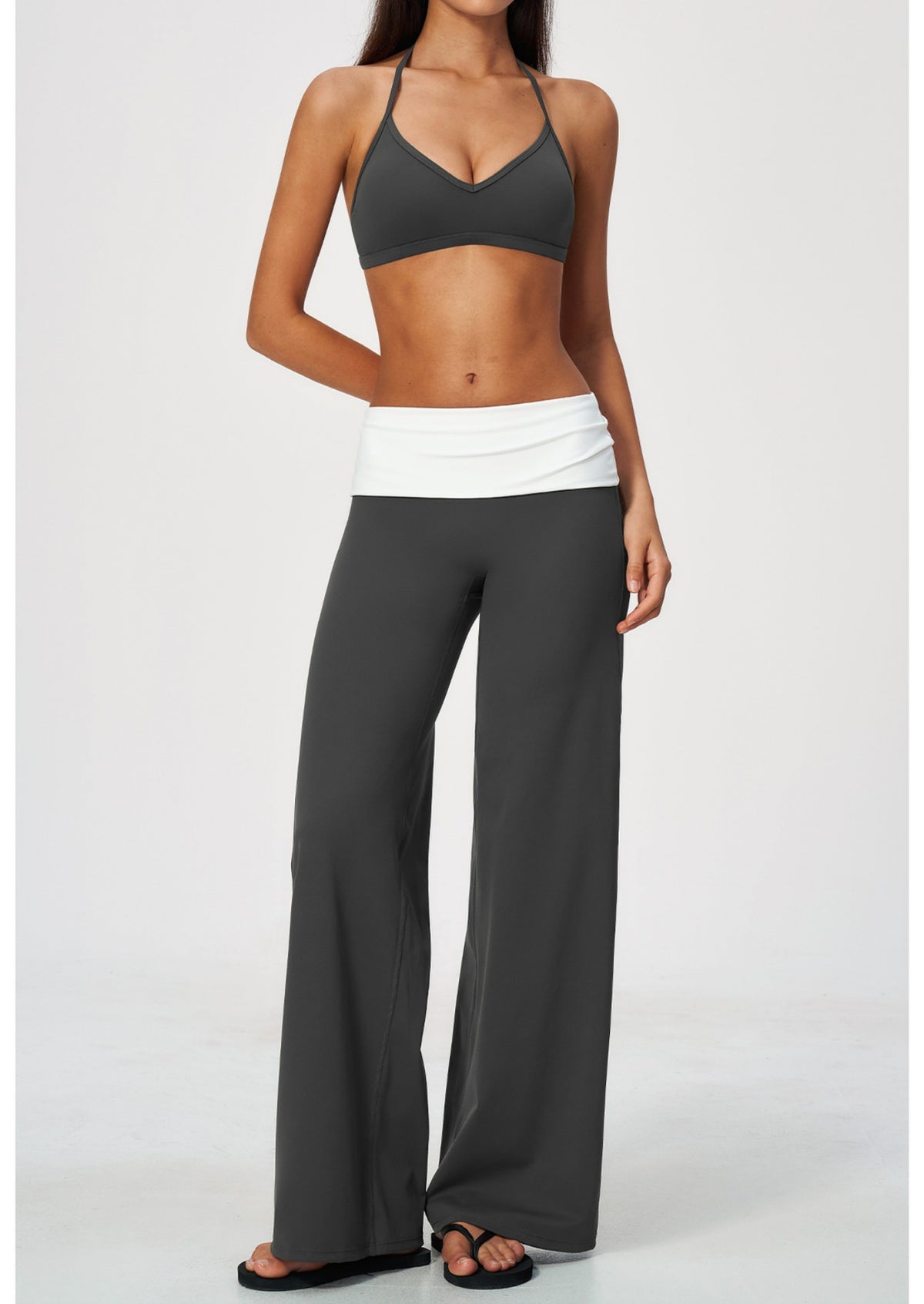2 Piece Set Deep V-Neck Halter Thin Strap Backless Sports Bra and ColorBlock High Waisted Wide Leg Yoga Athletic Pants