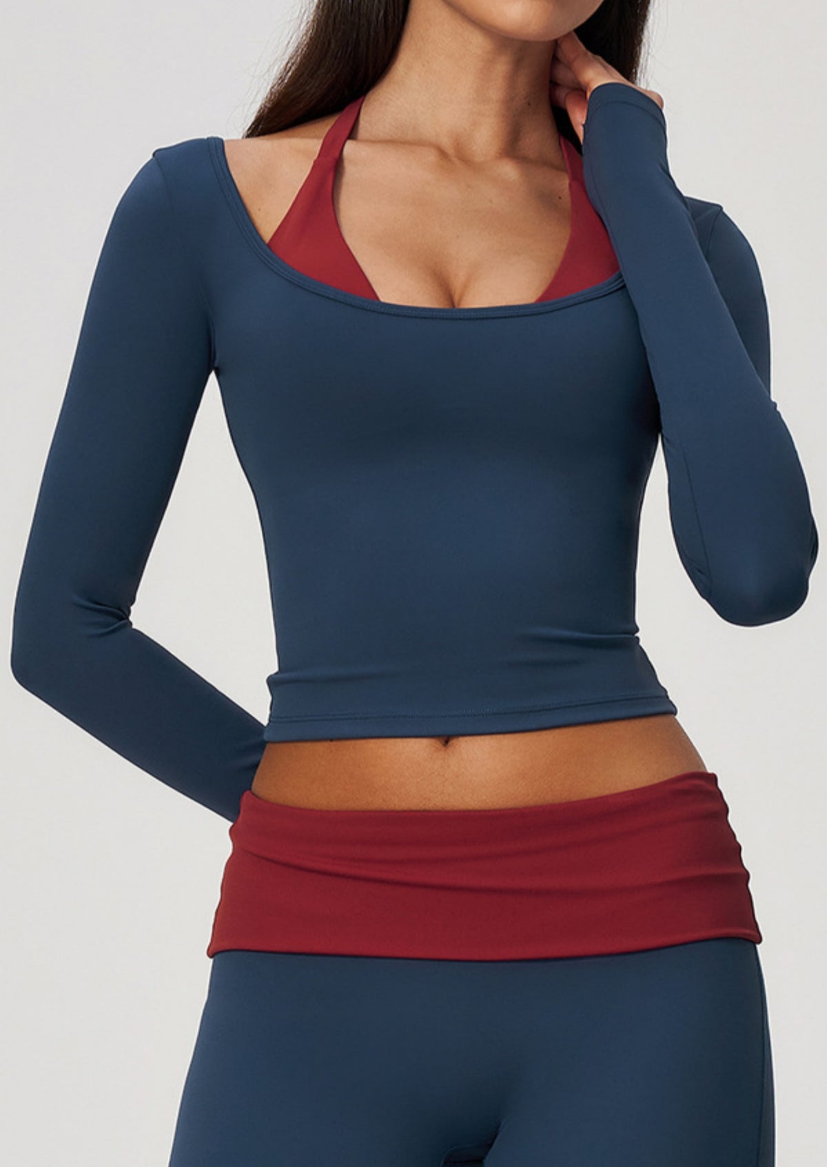 Women Colorblock Double Strap Halter Long Sleeve Cropped Fitness Yoga Top with Chest Pads