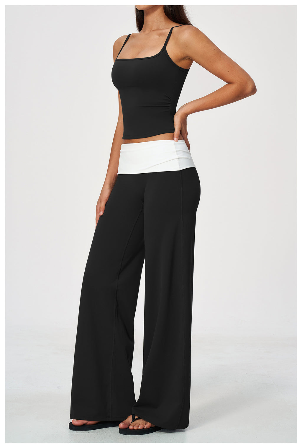 2 Piece Set Square Neck Adjustable Strap Ruched Slim Fit Workout Yoga Vest and ColorBlock High Waisted Wide Leg Yoga Athletic Pants