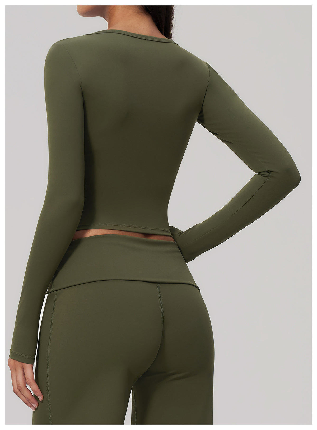 Women U Neck Long Sleeve Crop Yoga Top with Removable Padded