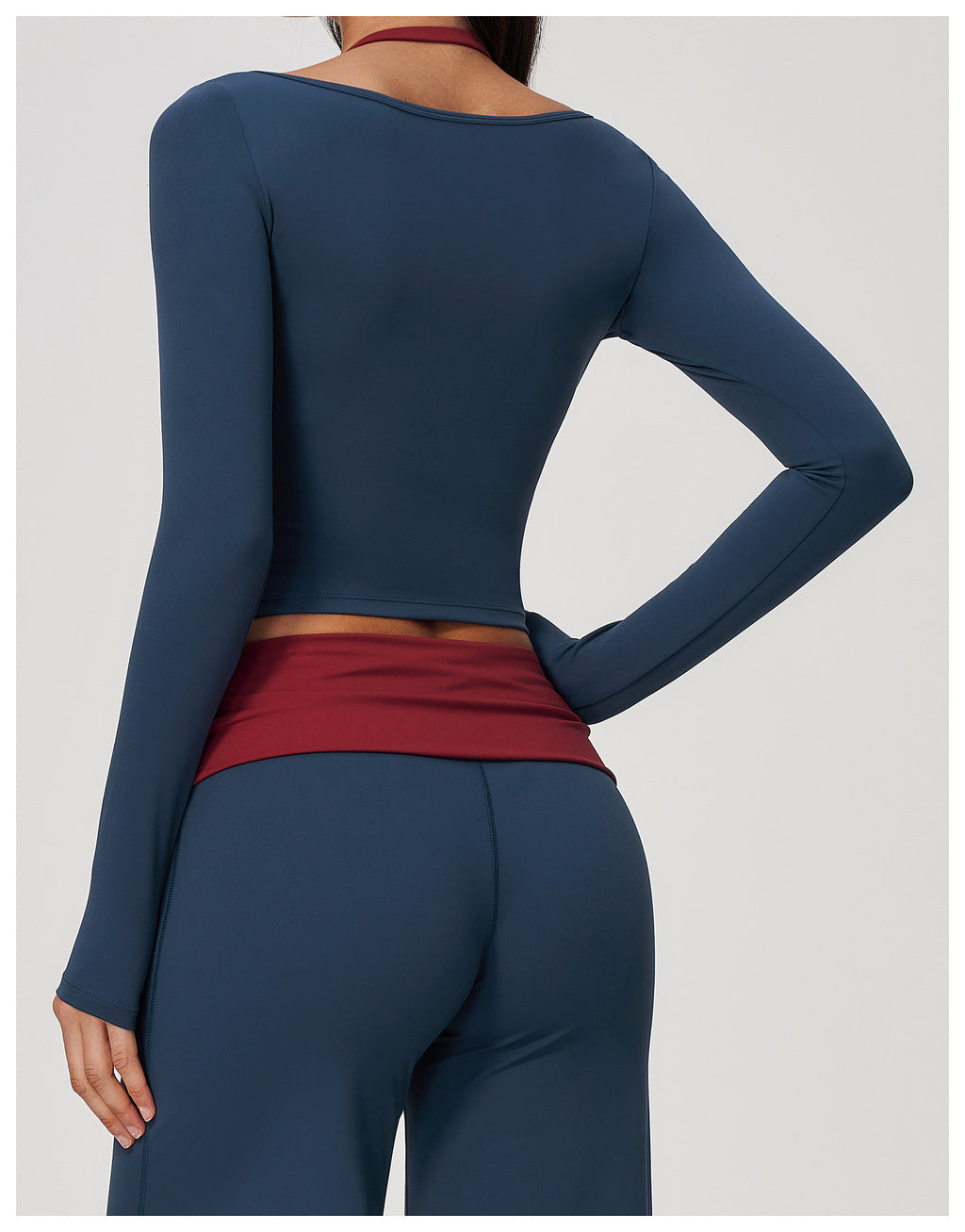Women Colorblock Double Strap Halter Long Sleeve Cropped Fitness Yoga Top with Chest Pads