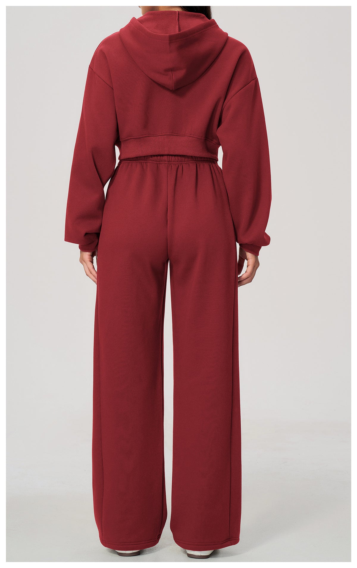 Women 2 Piece Fall Winter Tracksuits Fleece Lined Cropped Zip Up Hoodie and Drawstring Waist Wide Leg Sweatpants with Side Pockets
