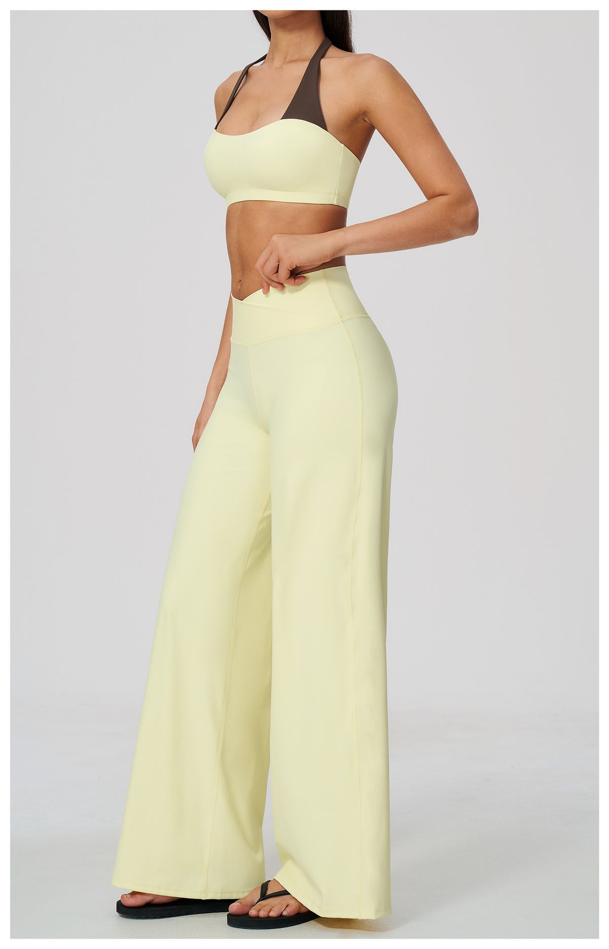 2 Piece Colorblock Halter Sports Bra and Cross Waist Wide Leg Yoga Pants Set