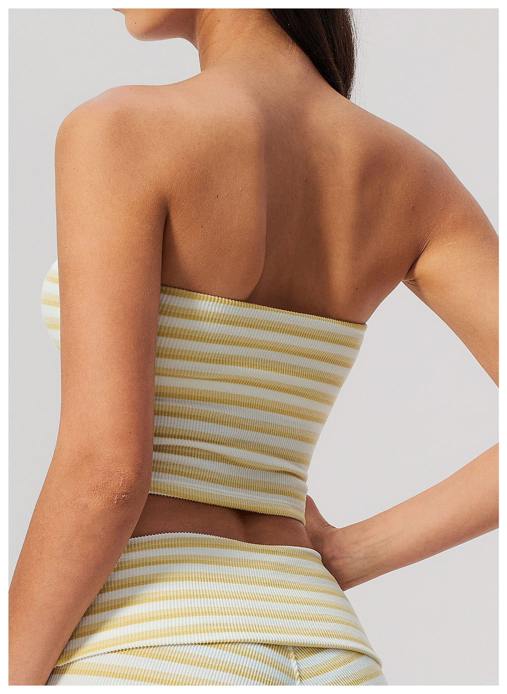 Women Ribbed Striped Strapless Soft Tube Top with Chest Pad