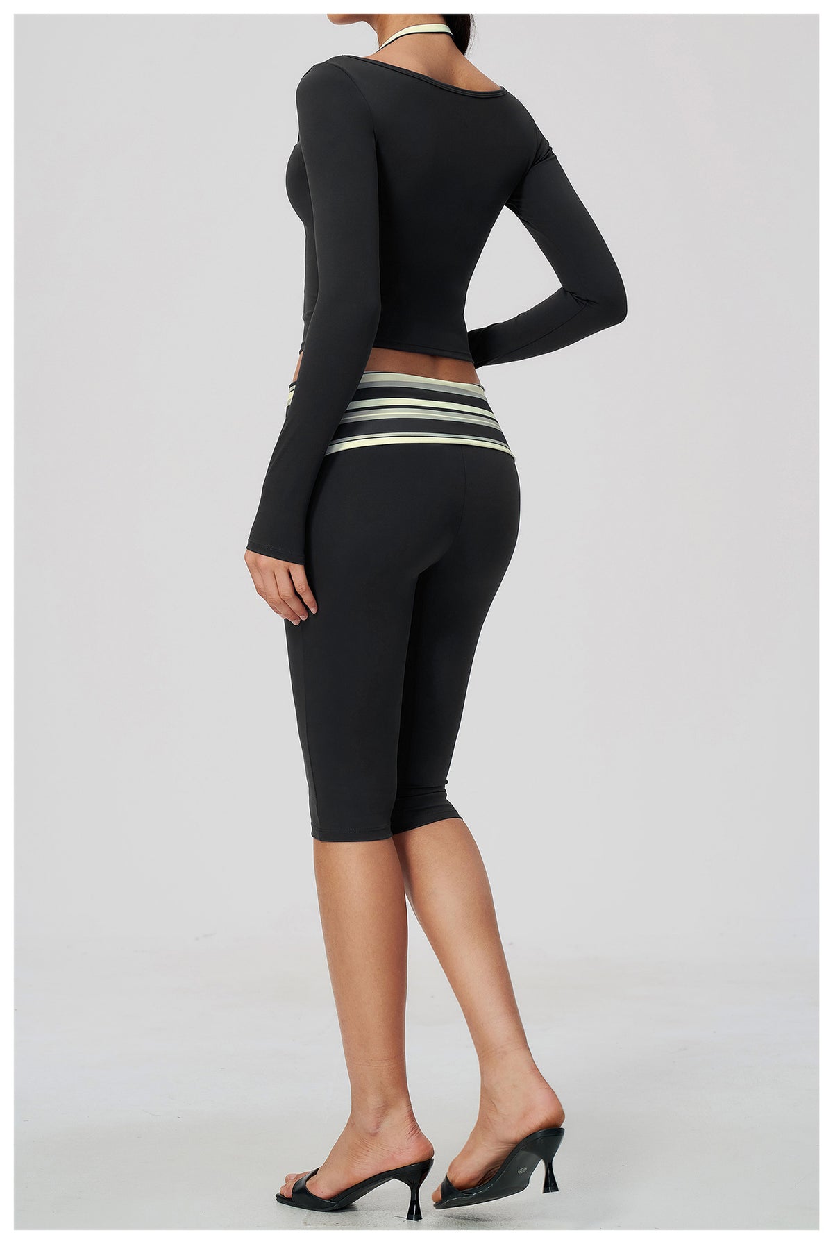 Women 2 Piece Yoga Set Halter Fake Two Piece Long Sleeve Yoga Top and Fold Over Striped Waist Capri Yoga Leggings