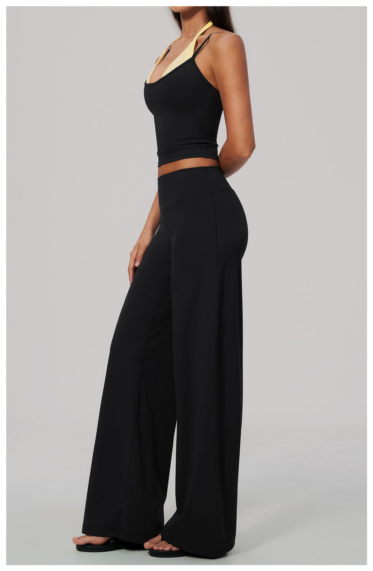2 Piece Colorblock Double Strap Halter Yoga Vest and High Waisted Loose Fit Wide Leg Yoga Pants Set