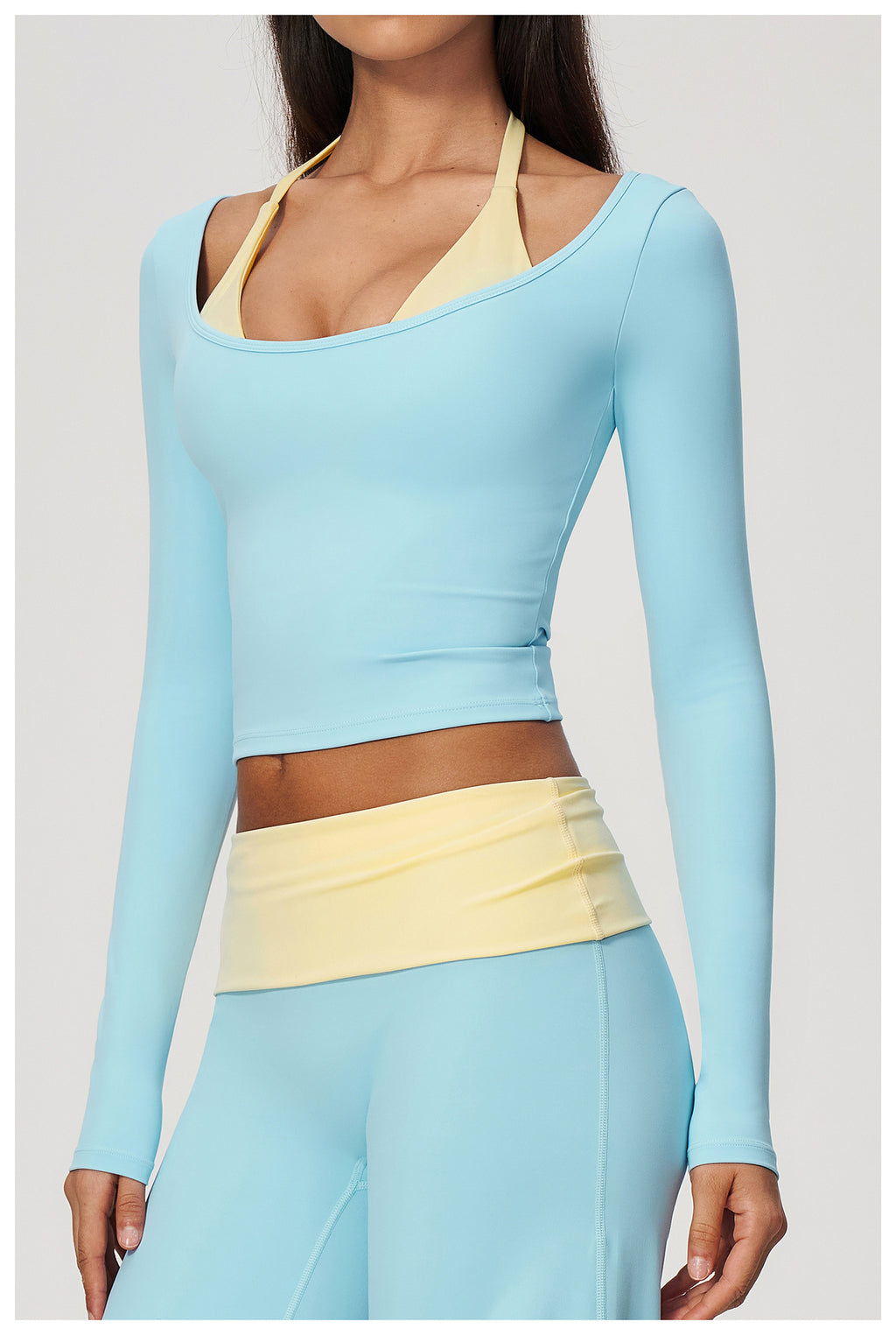 Women Colorblock Double Strap Halter Long Sleeve Cropped Fitness Yoga Top with Chest Pads
