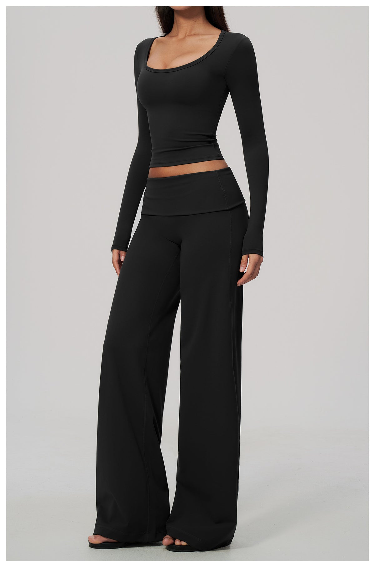 2 Piece Activewear Set U Neck Long Sleeve Crop Yoga Top with Removable Padded and High Waist Wide Leg Yoga Pants