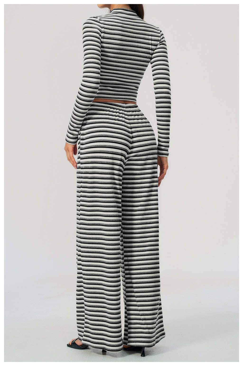 3 Piece Striped Yoga Set Long Sleeve Zip up Jacket Strapless Soft Tube Top Elastic Drawstring Waist Wide Leg Pants Workout Outfit Gym Running Sports Activewear Set