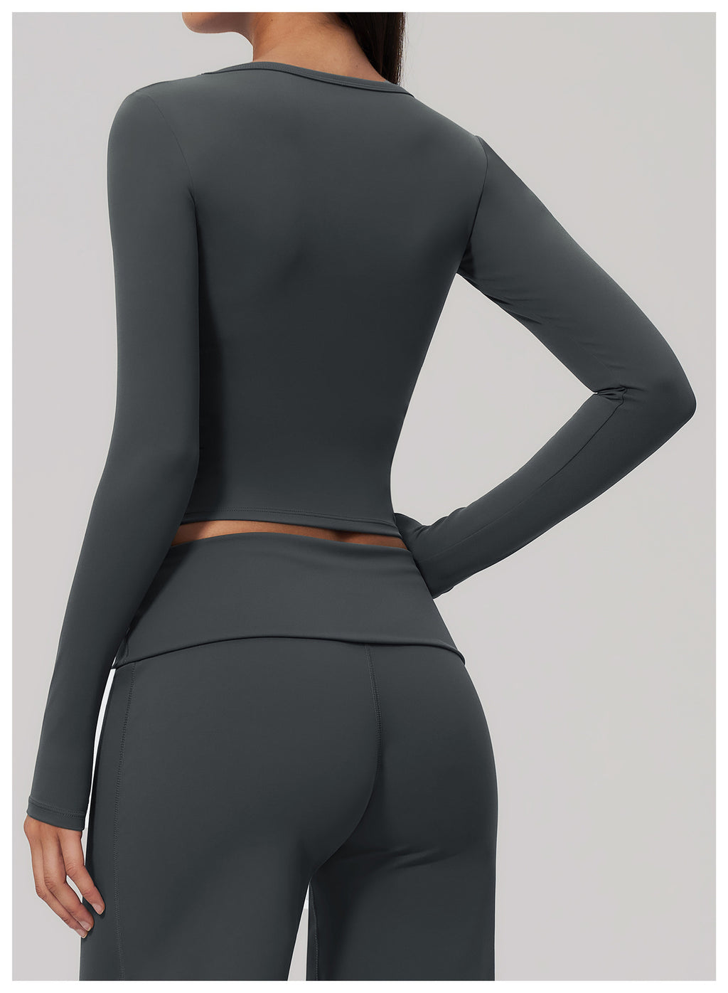 Women U Neck Long Sleeve Crop Yoga Top with Removable Padded