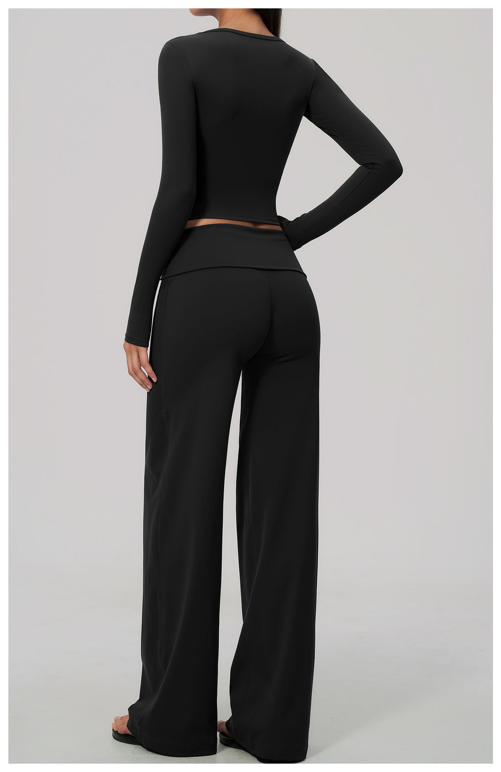 2 Piece Activewear Set U Neck Long Sleeve Crop Yoga Top with Removable Padded and High Waist Wide Leg Yoga Pants