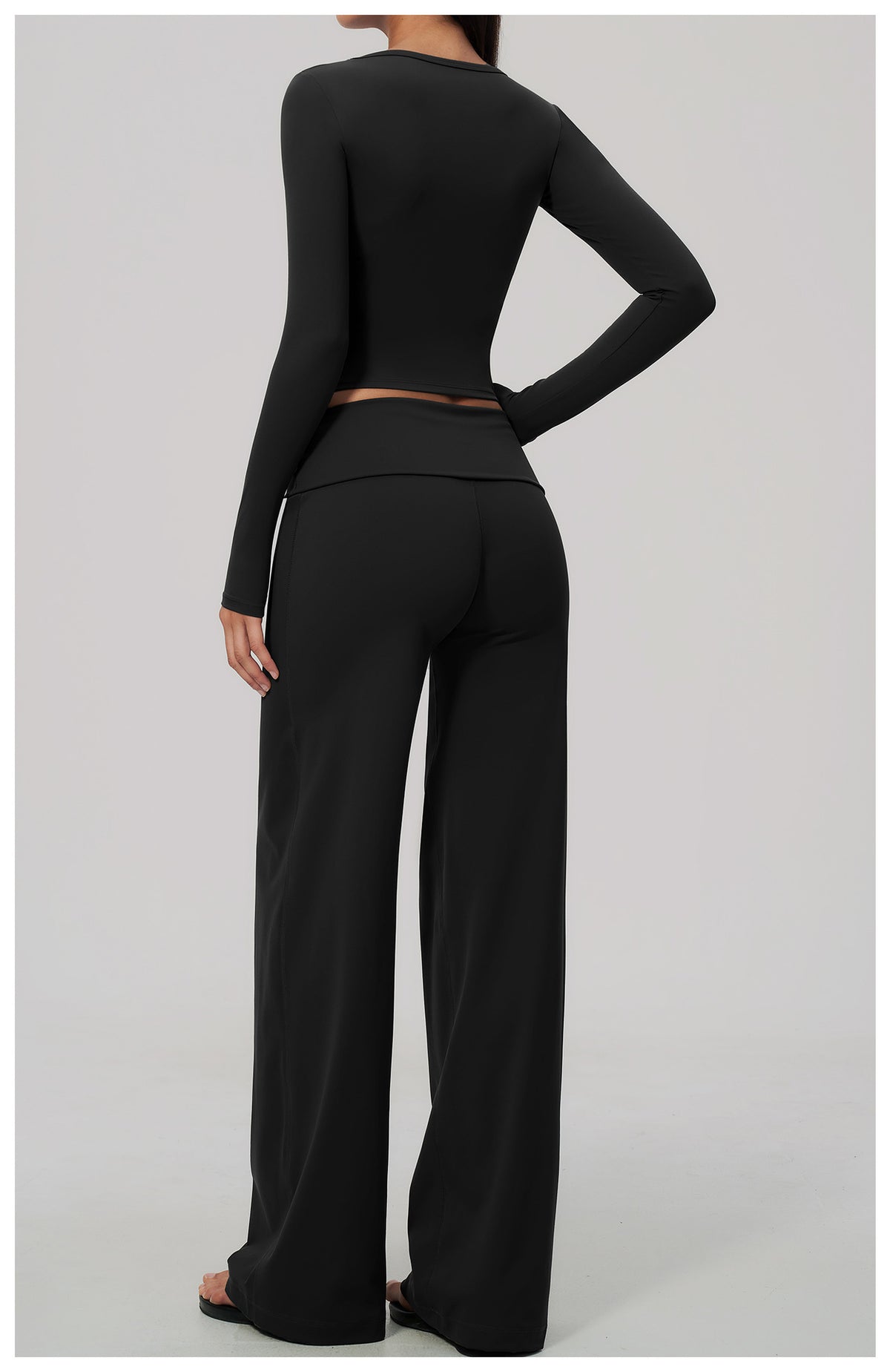 2 Piece Activewear Set U Neck Long Sleeve Crop Yoga Top with Removable Padded and High Waist Wide Leg Yoga Pants