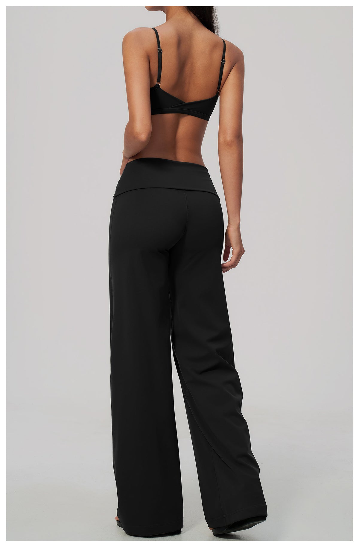 2 Piece Activewear Set V Neck Twist Back Adjustable Spaghetti Straps Sports Bra and High Waist Wide Leg Yoga Pants