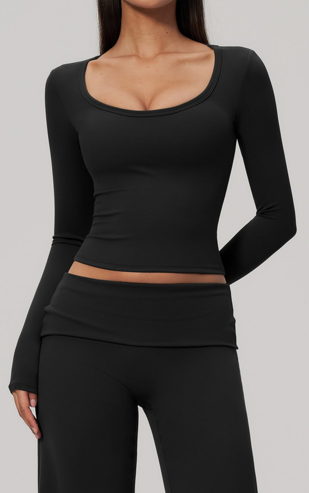 Women U Neck Long Sleeve Crop Yoga Top with Removable Padded