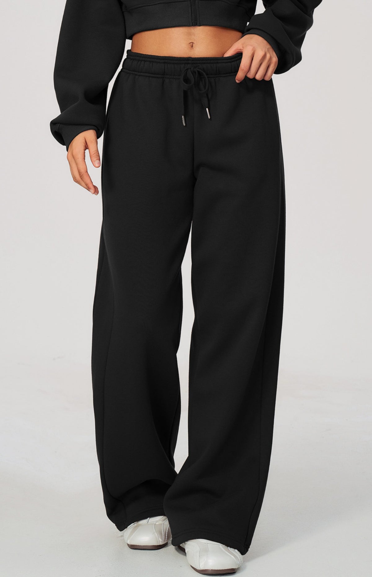 Women Fleece Lined Wide Leg Sweatpants Warm Casual Pants with Side Pockets for Autumn Winter