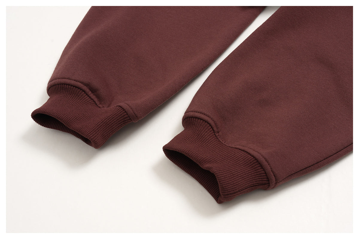Women 2 Piece Fall Winter Tracksuits Fleece Lined Cropped Zip Up Hoodie and Drawstring Waist Loose Sweat Shorts with Side Pockets
