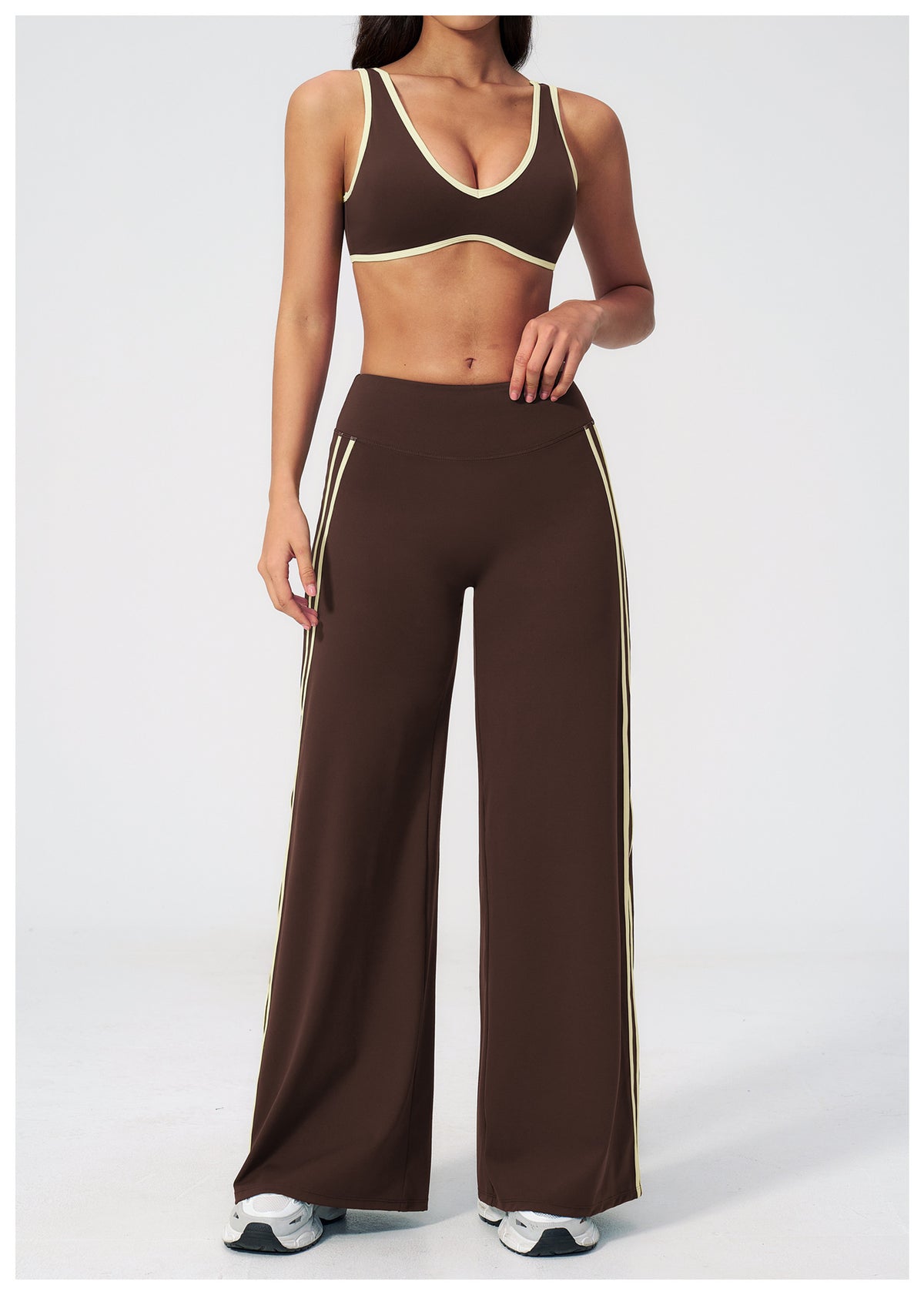 2 PCS Gym Set Women Contrast Color V Neck Backless Sports Bra and Contrast Side Stripe Fitness Sports Wide Leg Pants