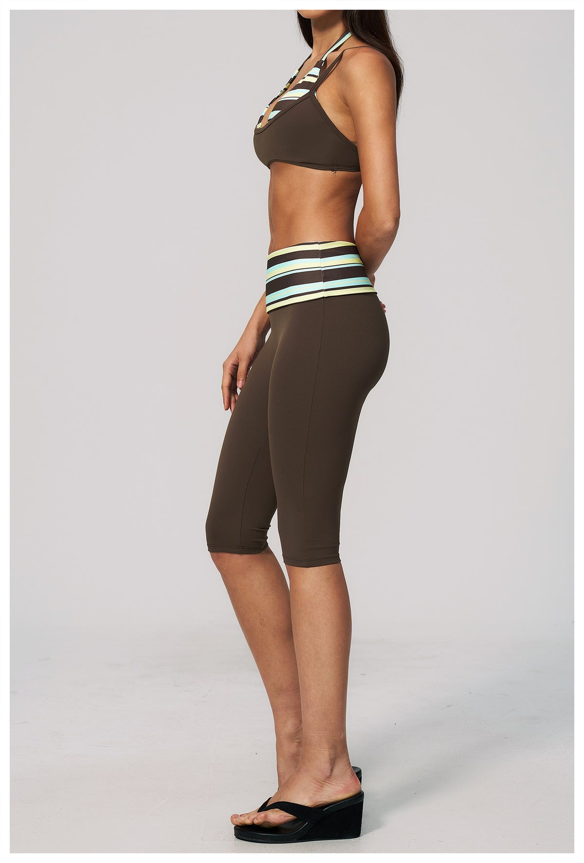 Women 2 Piece Yoga Set Halter Fake Two Piece Sports Bra and Fold Over Striped Waist Capri Yoga Leggings