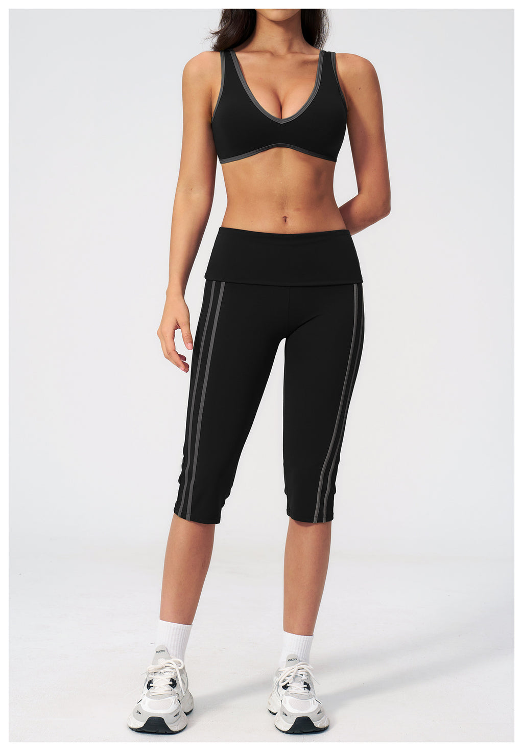 2 PCS Workout Set Women Contrast Color V Neck U Back Sports Bra and Fold Over Waist Capri Yoga Leggings