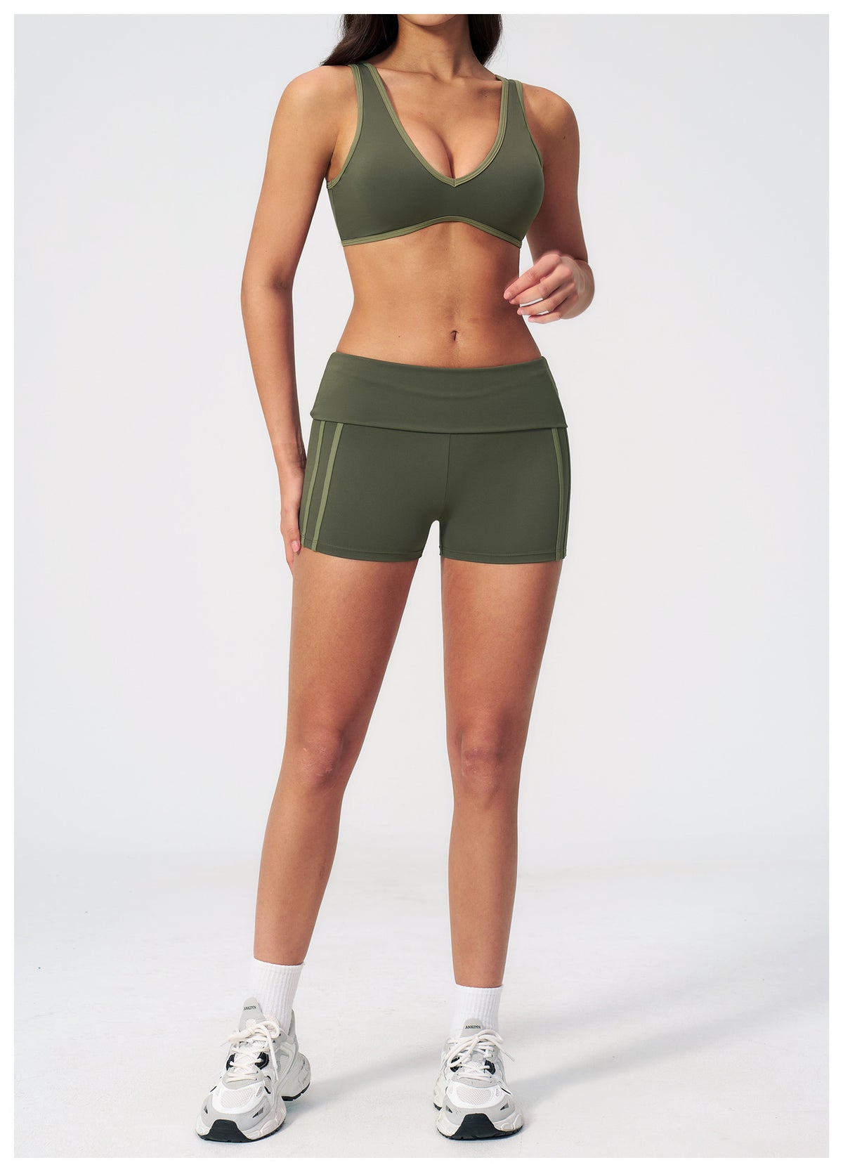2 PCS Yoga Set Women Contrast Color V Neck Backless Sports Bra and Fold Over Waist Biker Shorts