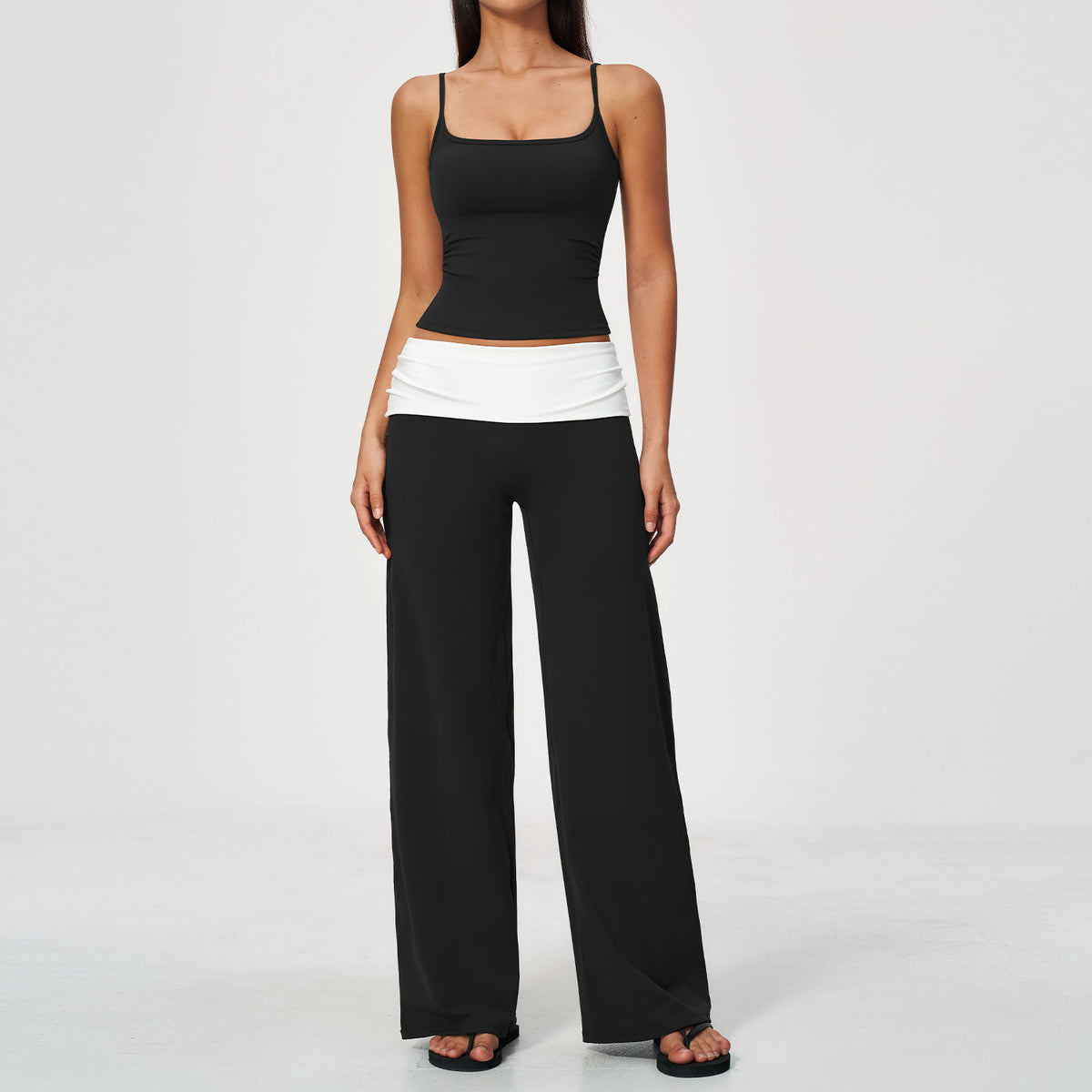 2 Piece Set Square Neck Adjustable Strap Ruched Slim Fit Workout Yoga Vest and ColorBlock High Waisted Wide Leg Yoga Athletic Pants